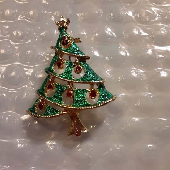 Green Christmas Tree Brooch - Picture 1 of 4